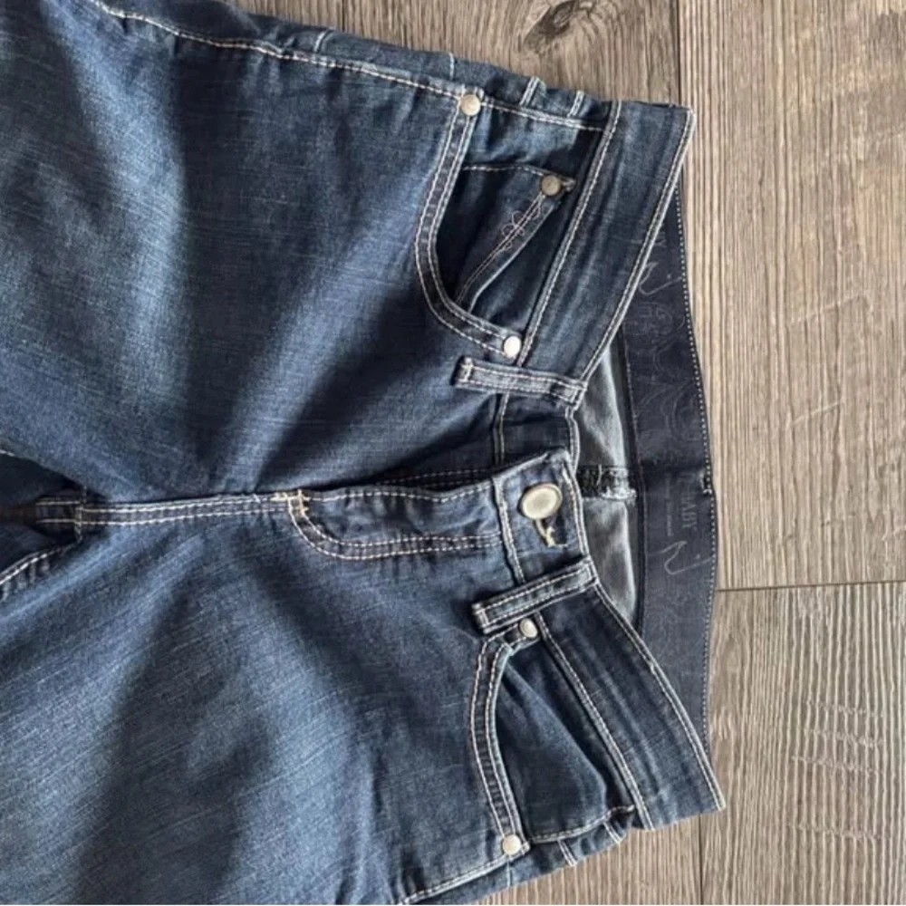 Wrangler Dark Blue Bootcut Jeans with Embroidered Studded Back Pockets - Picture 4 of 5